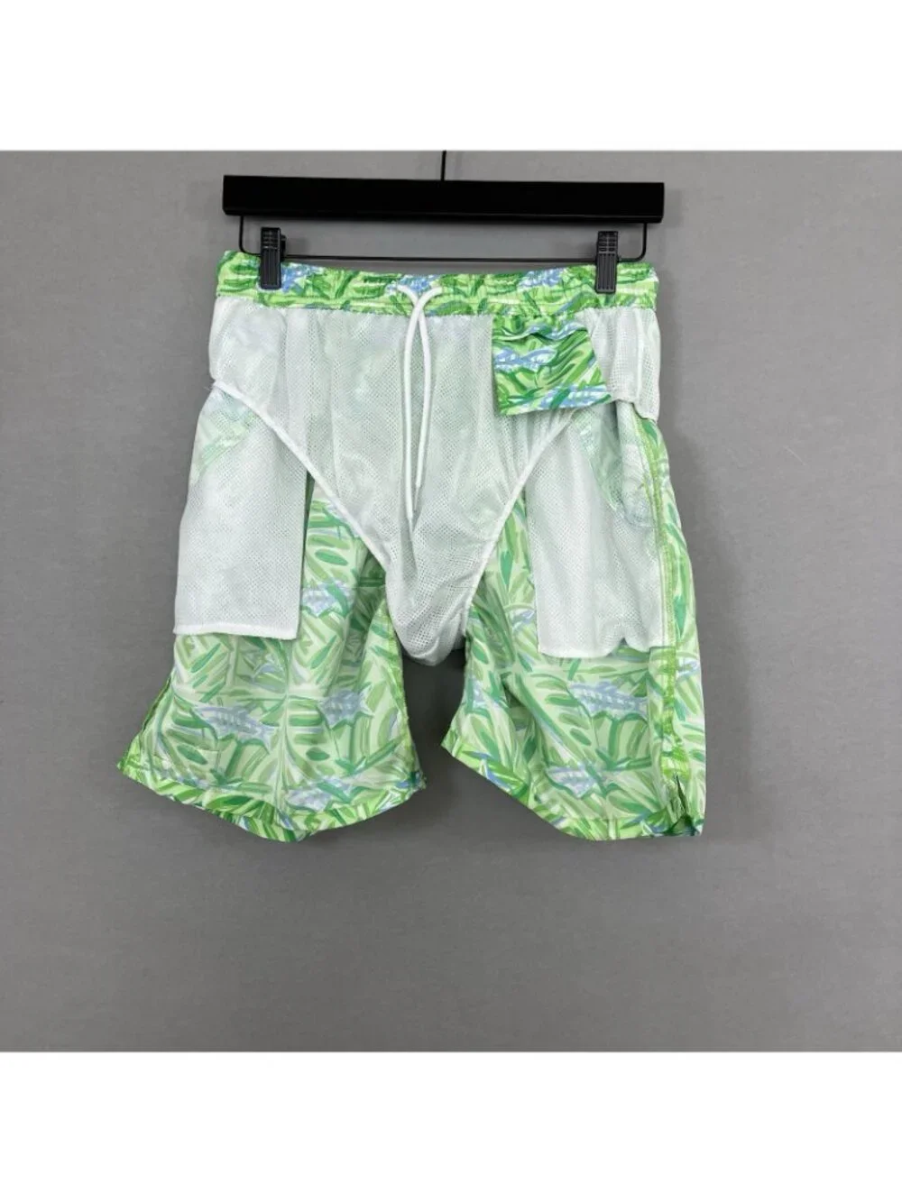 Vineyard Vines Green Fish Print Swim Trunks